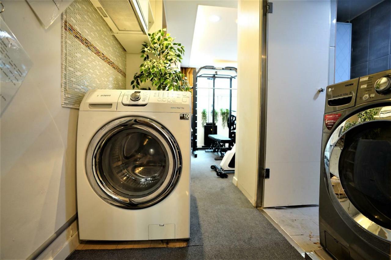 D7 Suites Сеул Экстерьер фото